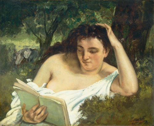 Uma jovem lendo