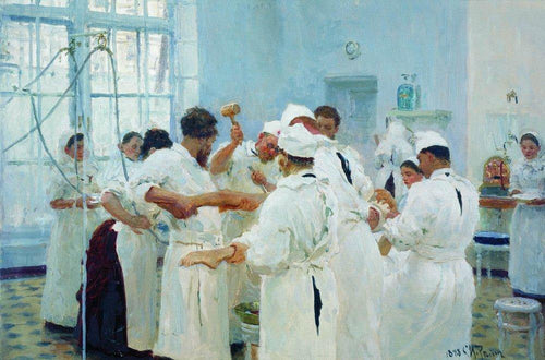 O cirurgião E. Pavlov no centro cirúrgico